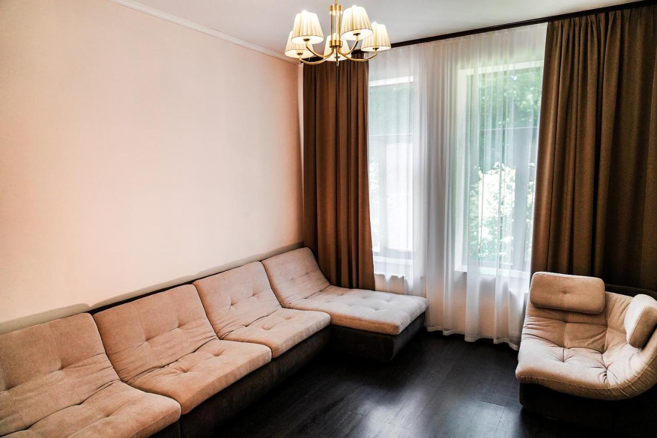 Alex Hotel Odessa Exteriör bild